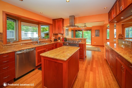 Mott-Smith Kitchen 