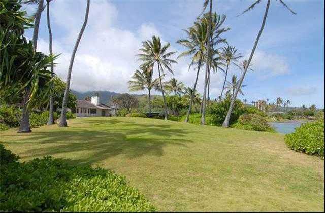 Paiko Lagoon Lawn