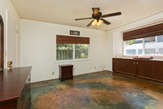 Waialua Beach Road Master Bedroom 