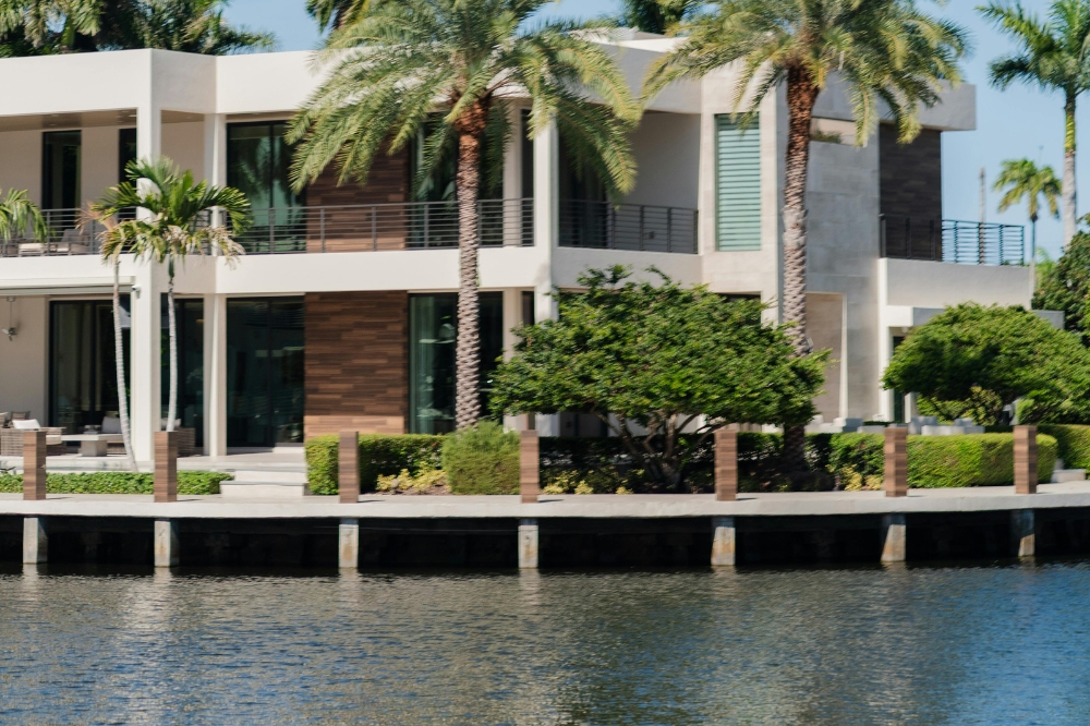 Finding The Perfect Waterfront Home