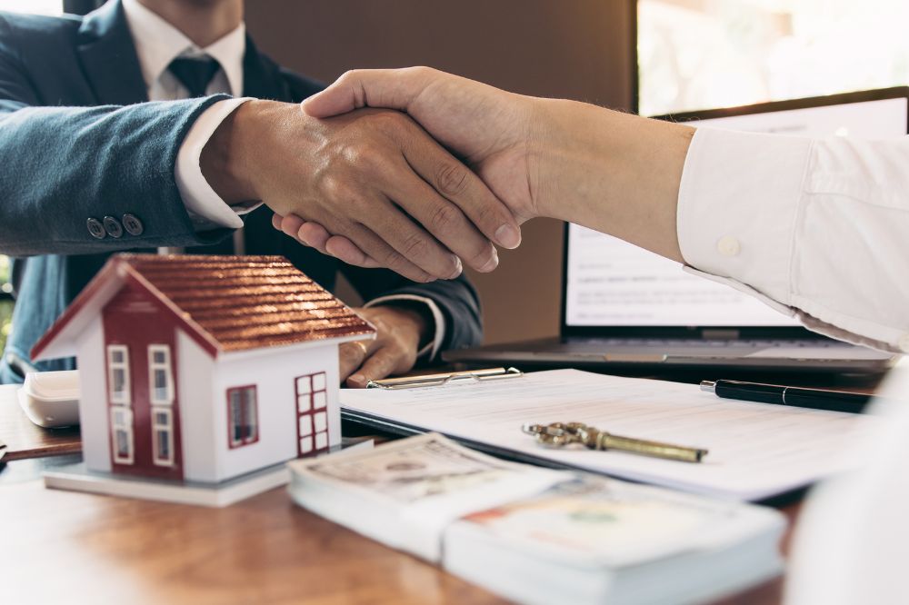 Real estate agent closing home sale