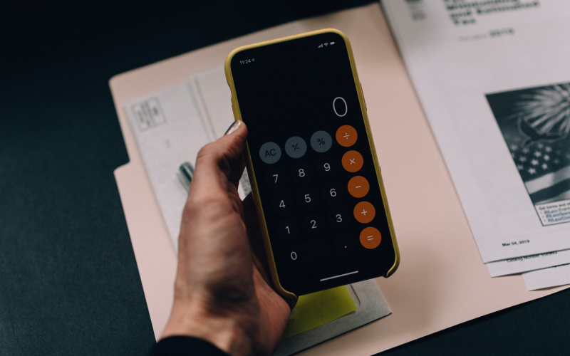 Calculator, calculations, ROI, ARR, HBU, Mortgages, qualifying, down payment, first-time-homebuyer, land transfer tax, realtor fees, interest rate, property tax, downpayment, CMHC