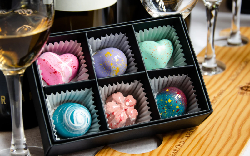 Kinsu chocolates in Nanaimo, truffles, artisan, chocolatier, gifts, handmade, chef, culinary, foodie, chocolate, wine, pairing, white rabbit coffee, truffles, truffe