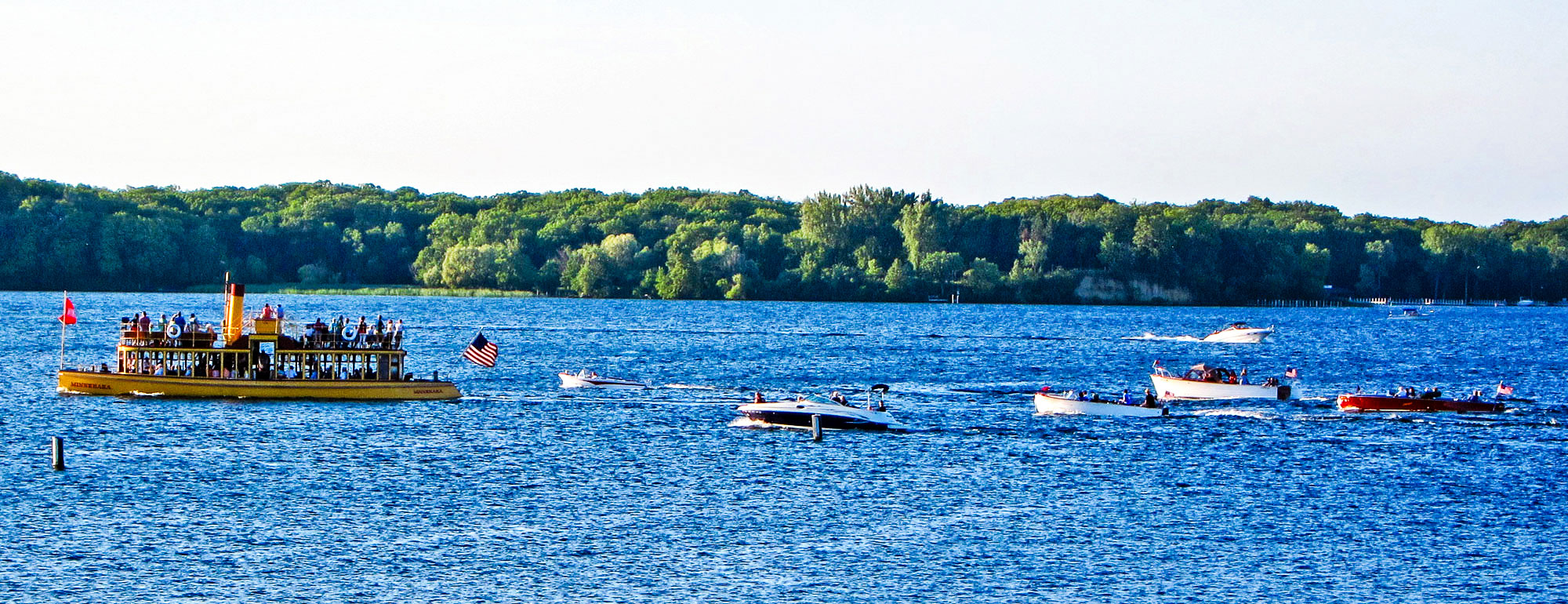 DAN GUSTAFSON Lake Real Estate™ (952) 4731000