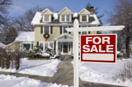 holiday decorating when your house is on the market
