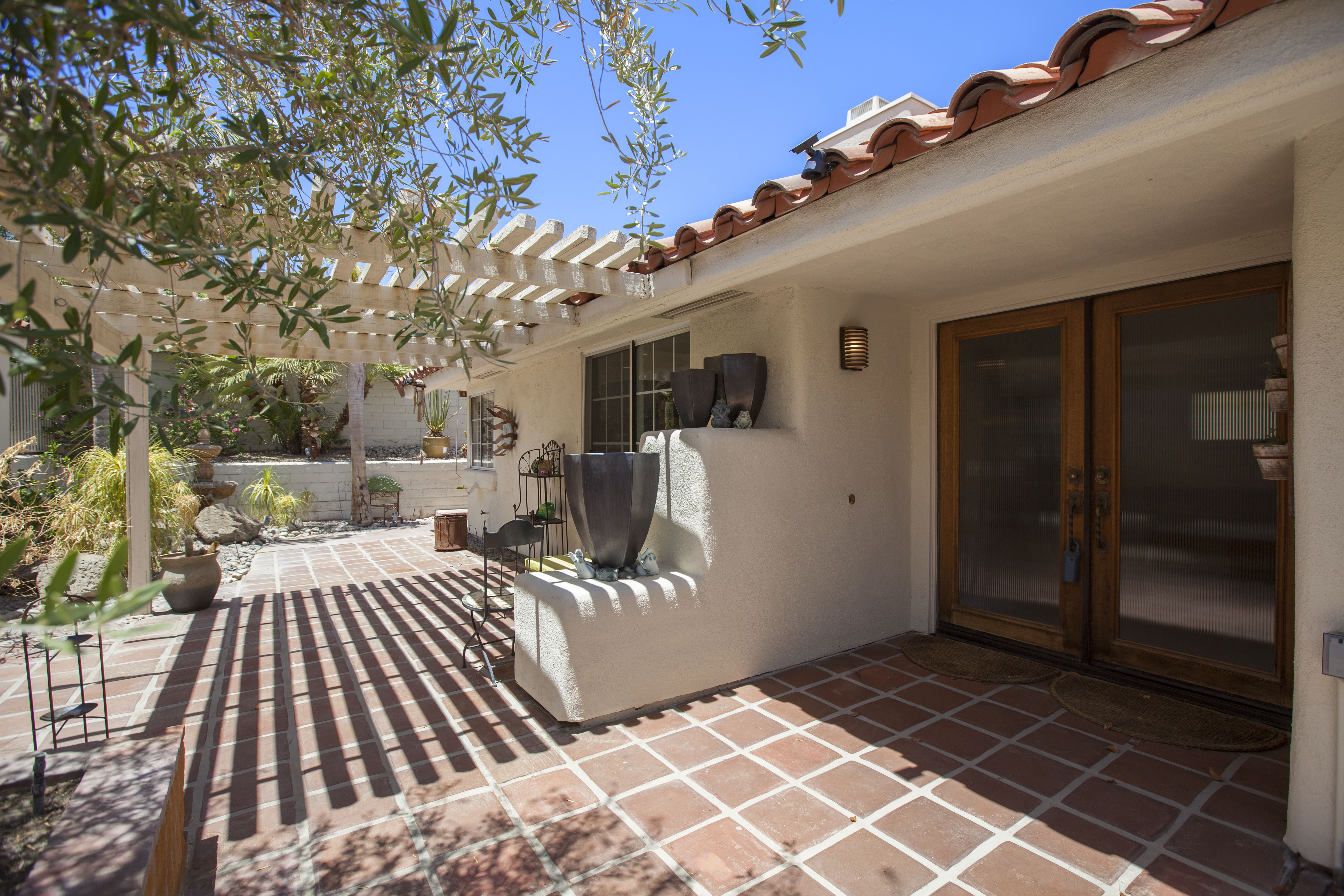 New Listing Desert Breezes Home Across From Indian Wells Tennis Gardens