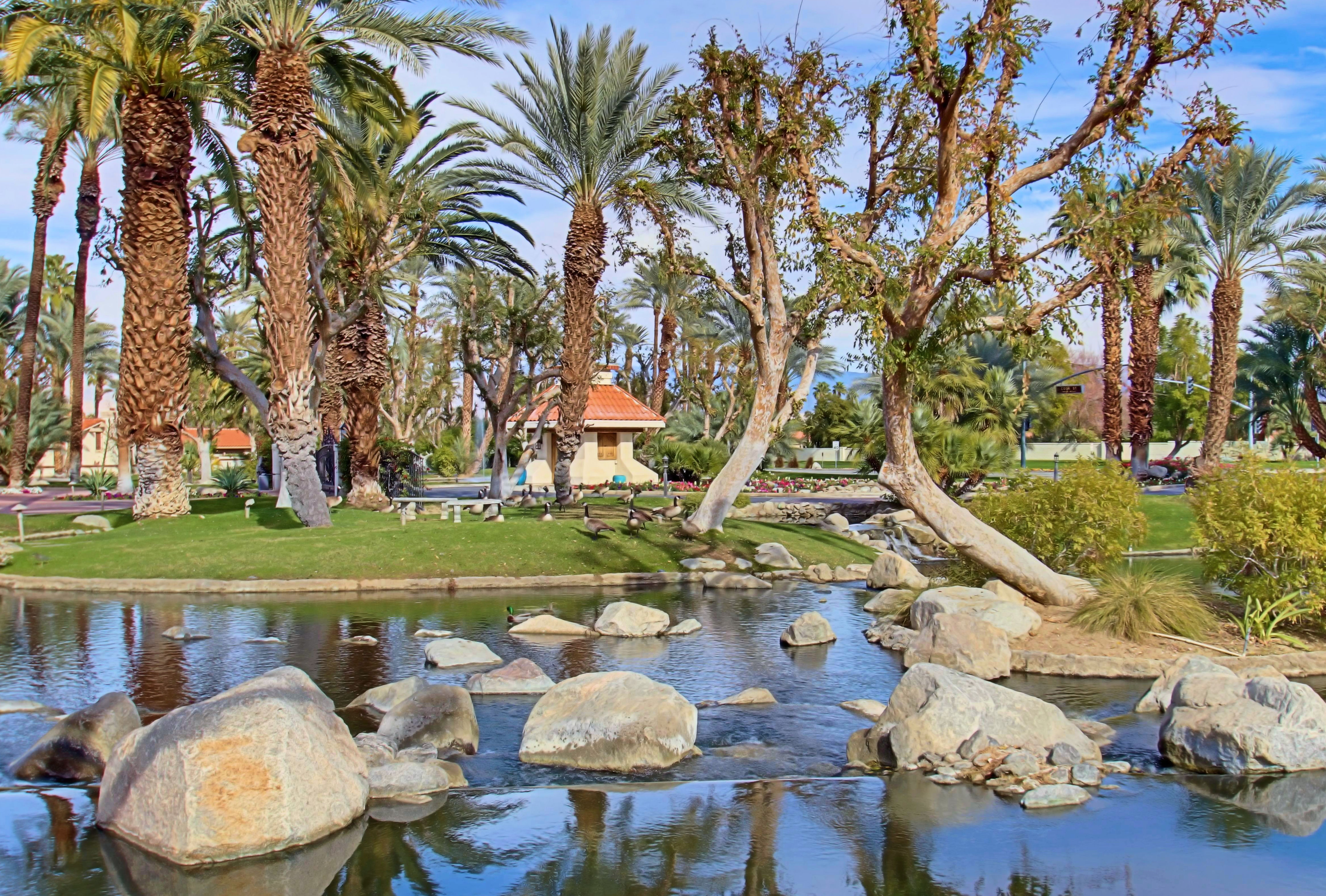 Los Lagos Subdivision, Indian Wells CA Real EstateHomes for Sale in