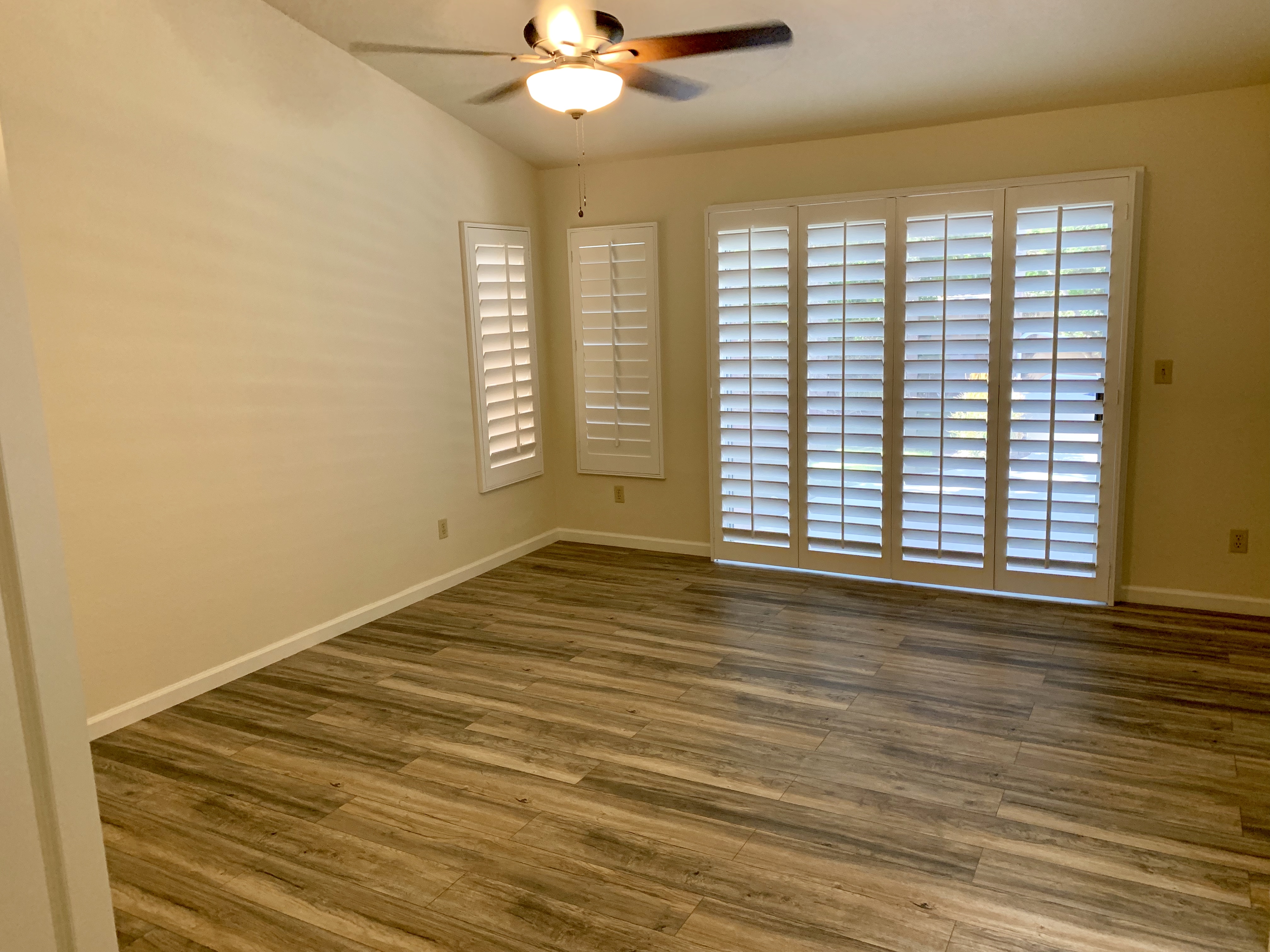 Coming Soon Remodeled Central Palm Desert Pool Home