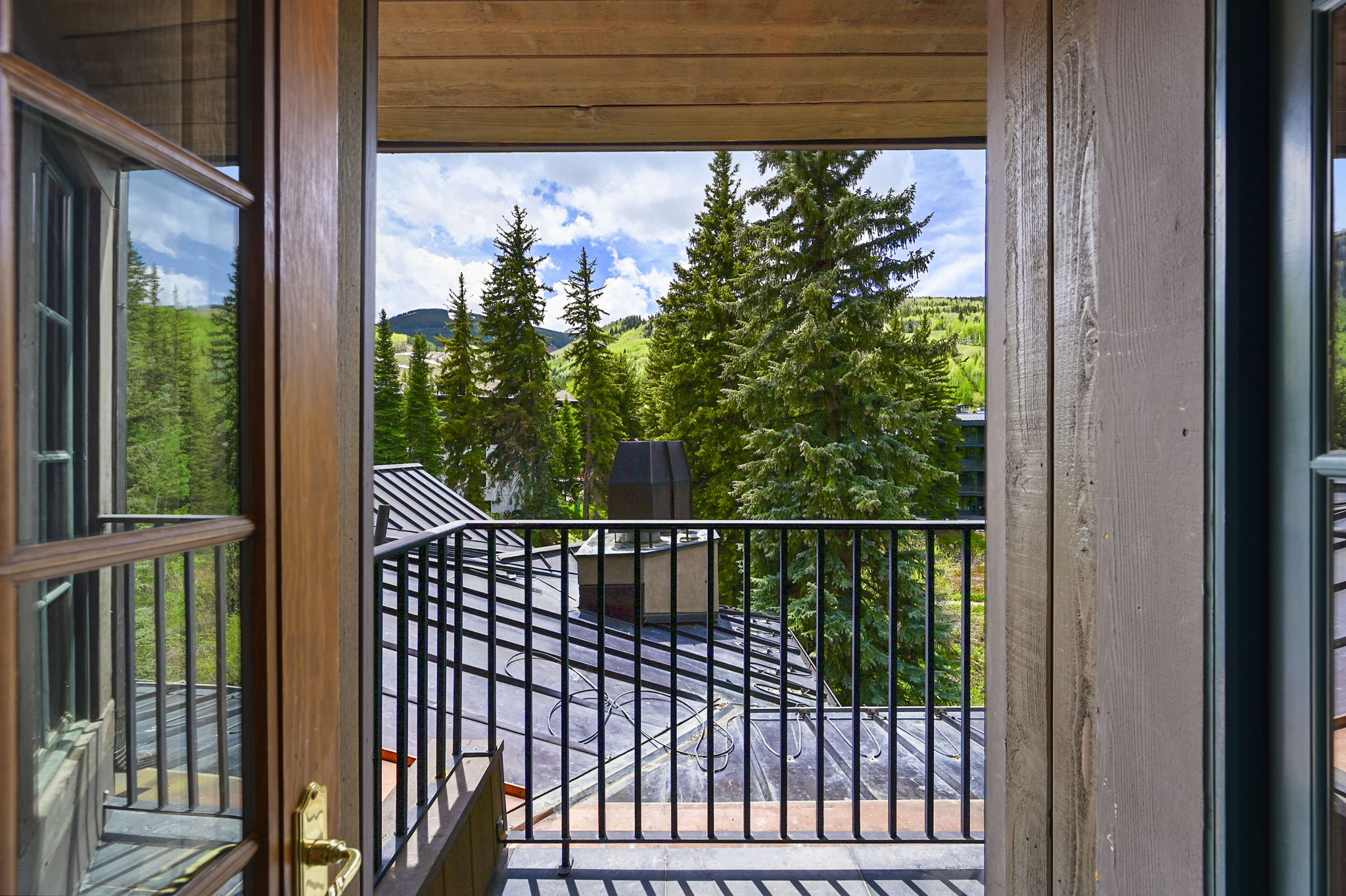 GravityHaus2