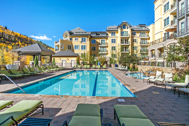 Ritz-Carlton4
