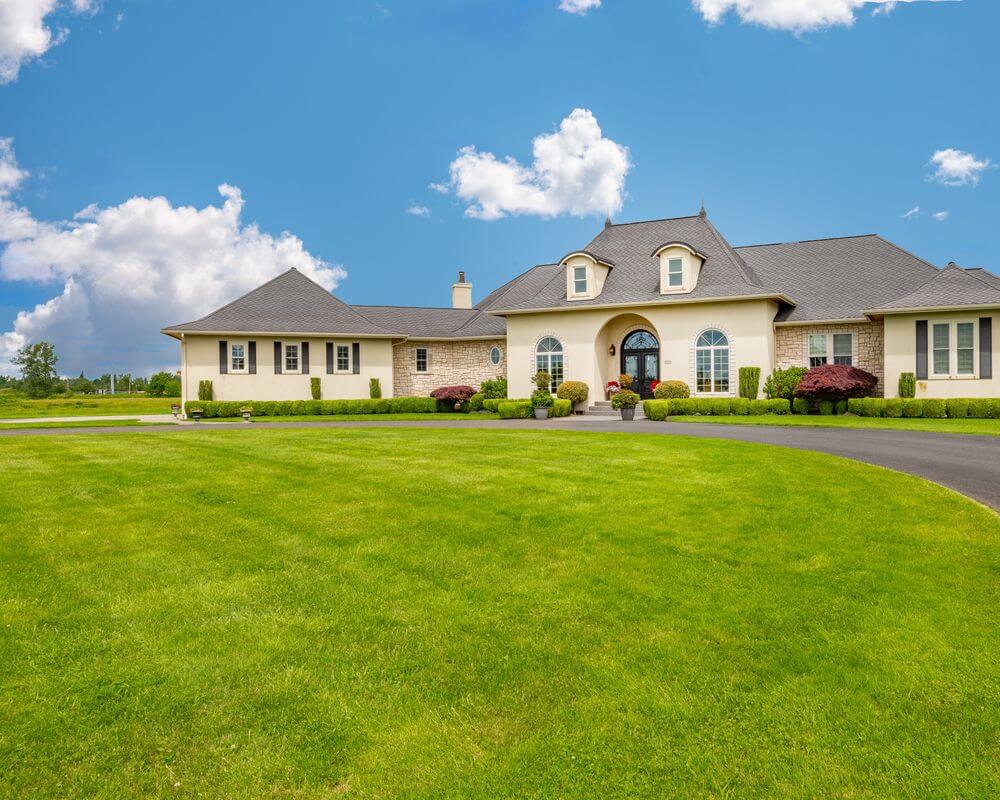 Search Kansas City, MO Homes with Acreage for Sale