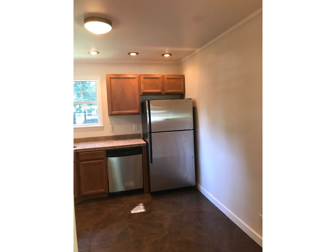 East Hill Gem For Rent