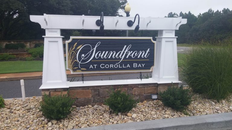 soundfront at corolla bay entrance