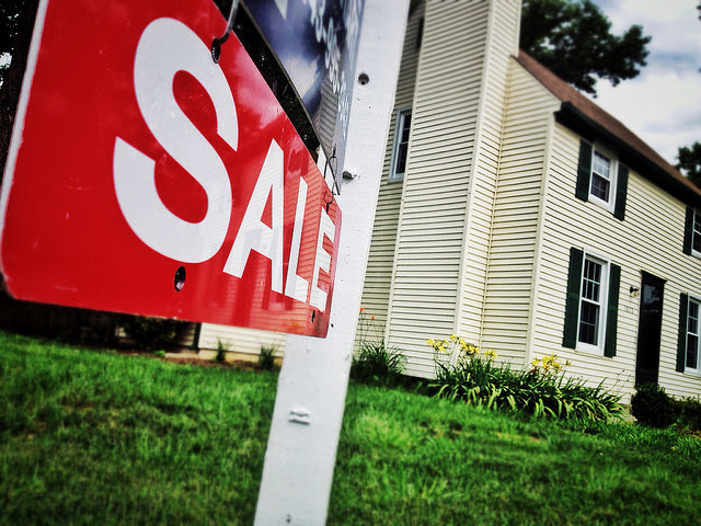 Americans Think It's A Good Time To Sell A House