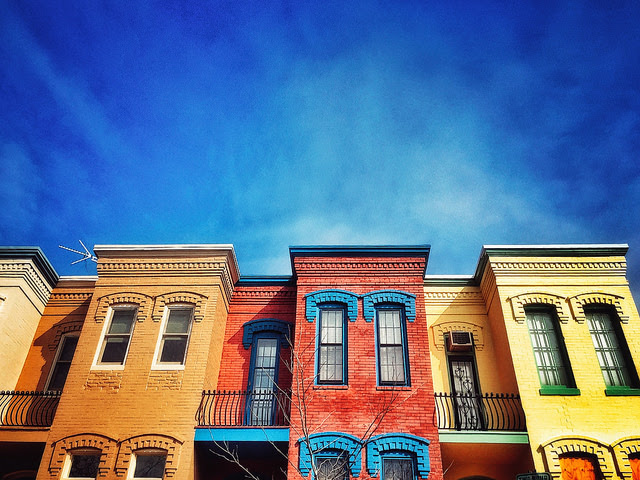 Few Buyers Research Their Prospective Neighborhood