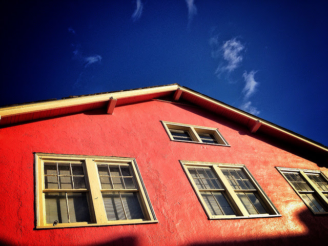 Fewer Home Buyers Making Offers Sight Unseen