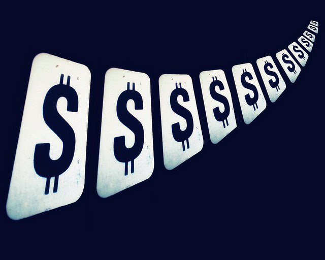Homeowners Often Overestimate Home Values