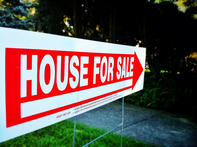 Homes Stay On The Market For Fewer Days