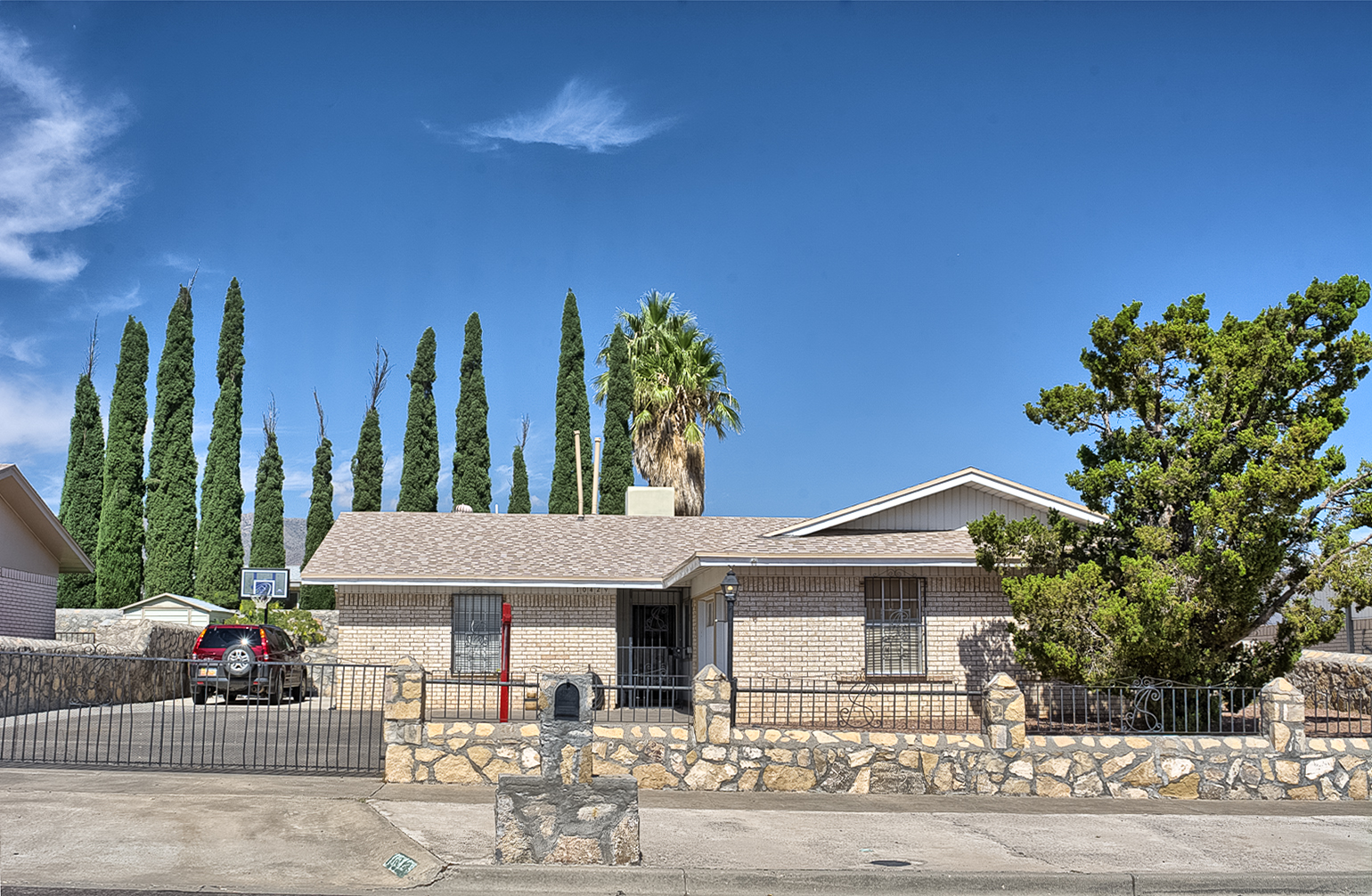 El Paso Homes for sale 10429 Bon Aire Dr, El Paso, TX 79924