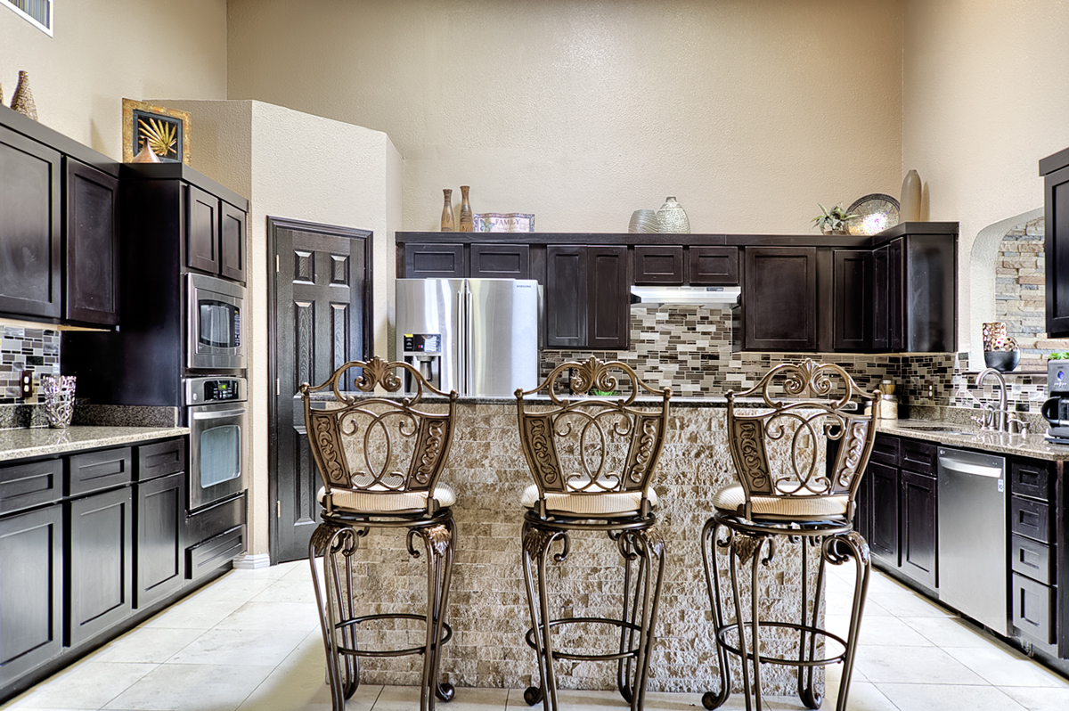 1353 Emerald Gate Ln, El Paso, TX 79936