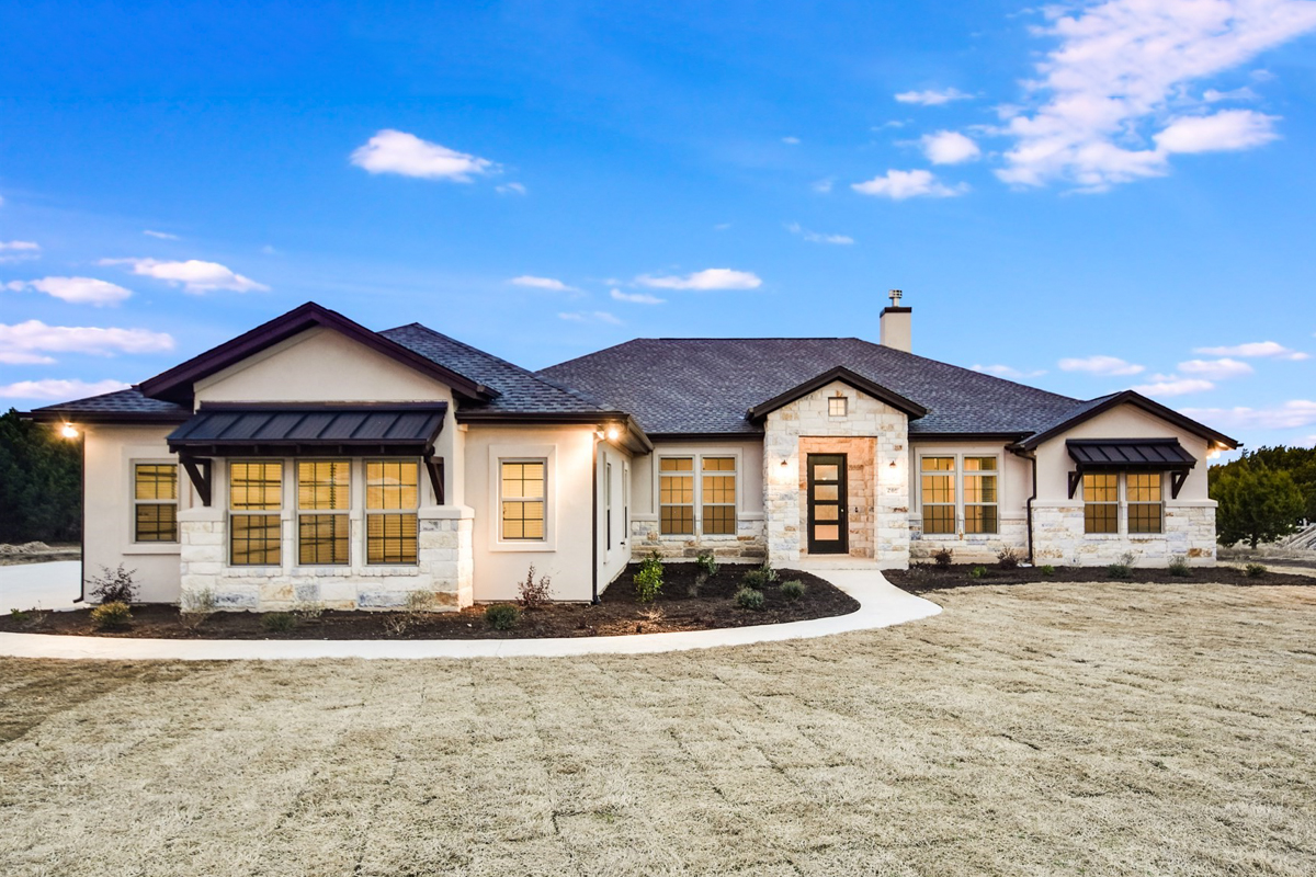 Navigate the El Paso real estate market with confidence. Our comprehensive guide provides current market data, expert tips, and a step-by-step plan to sell your home in El Paso, TX, quickly and for top dollar.