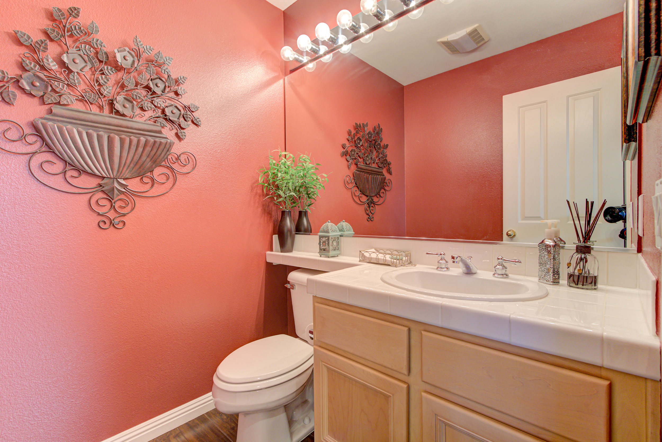 3032 Zimmerman Pl Tustin CA