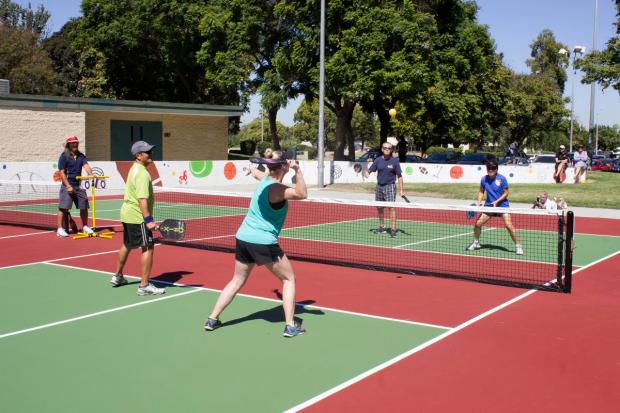 Active lifestyle in Huntington Beach 55 plus communities
