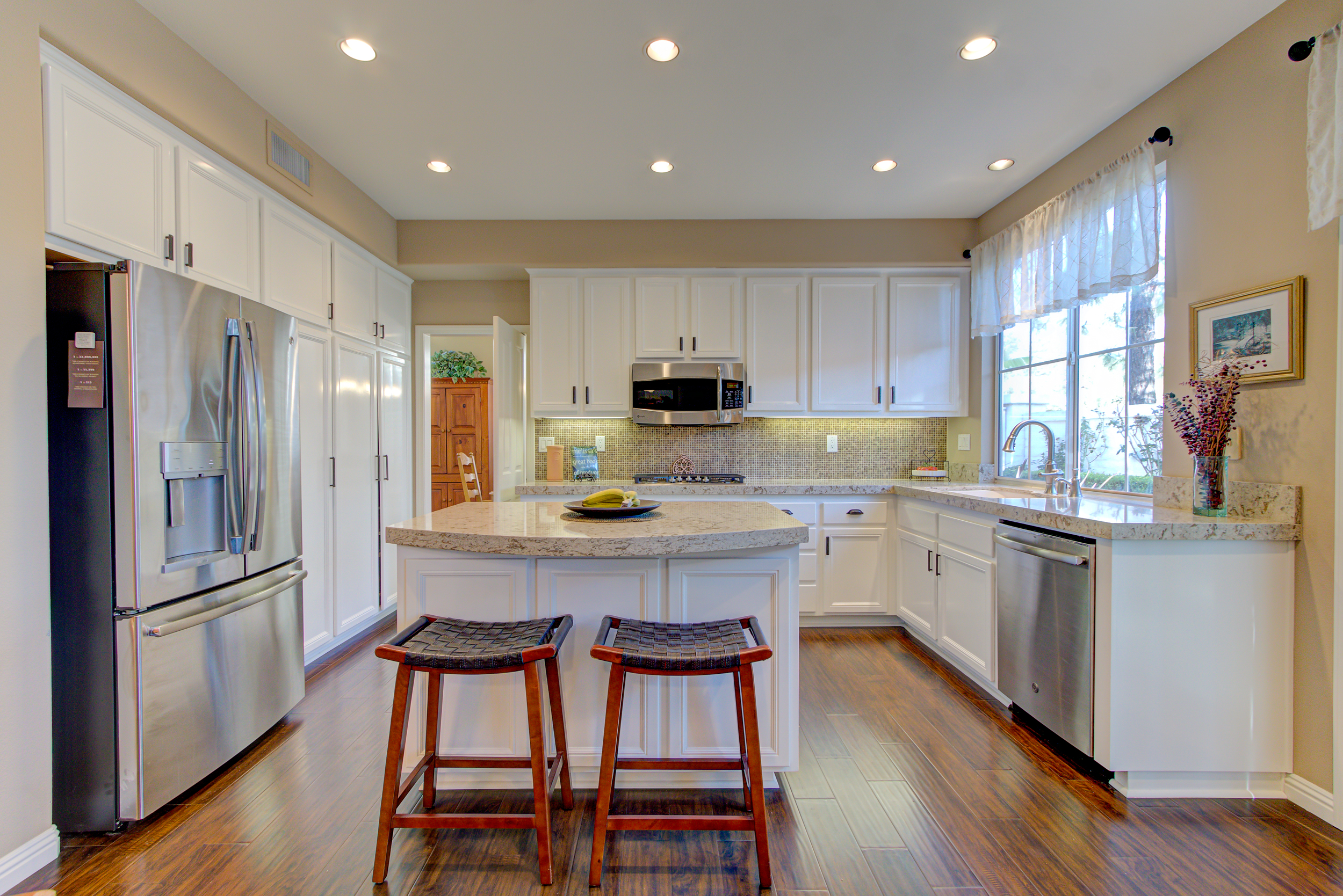 tustin condo for sale