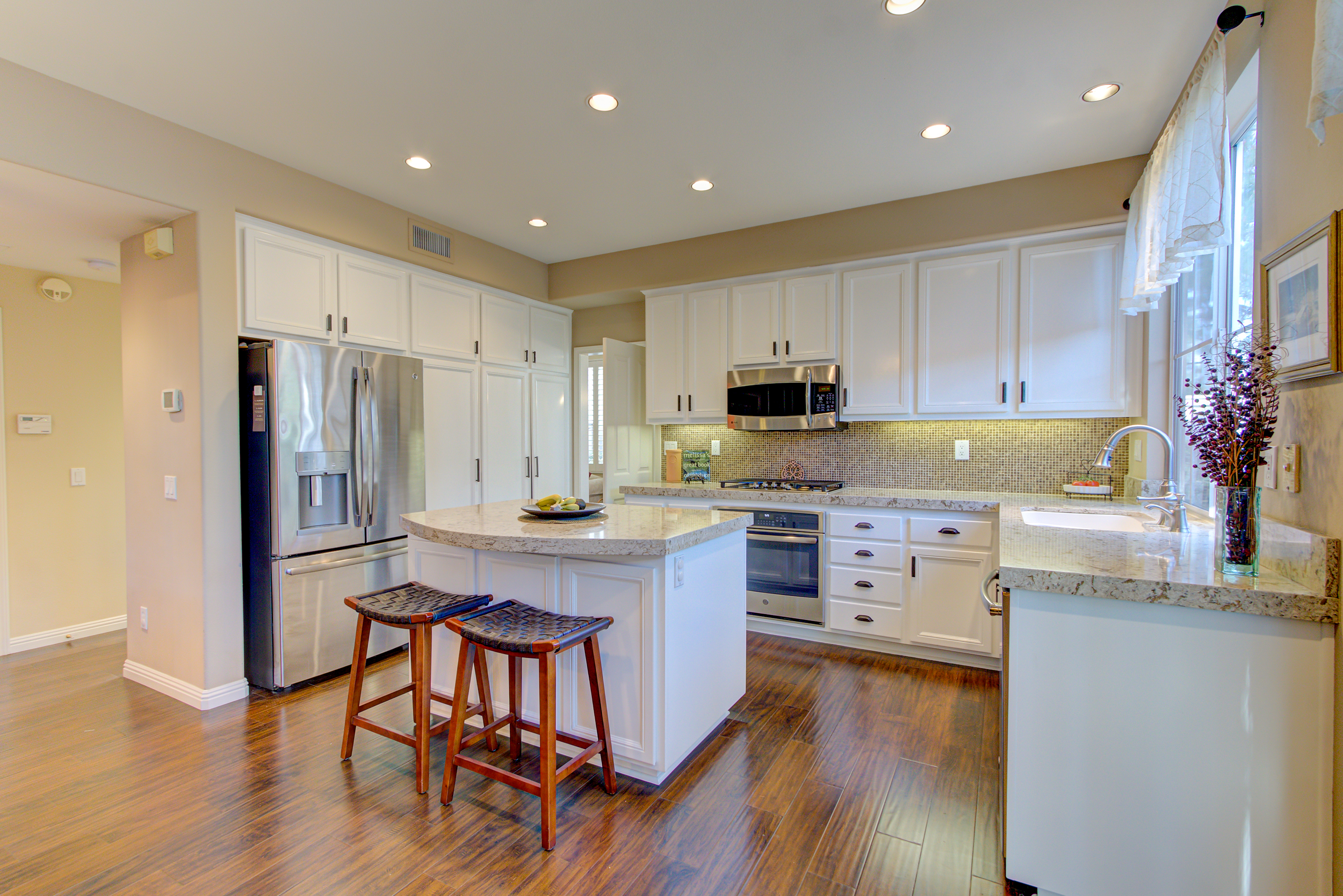 buying a house in tustin ranch
