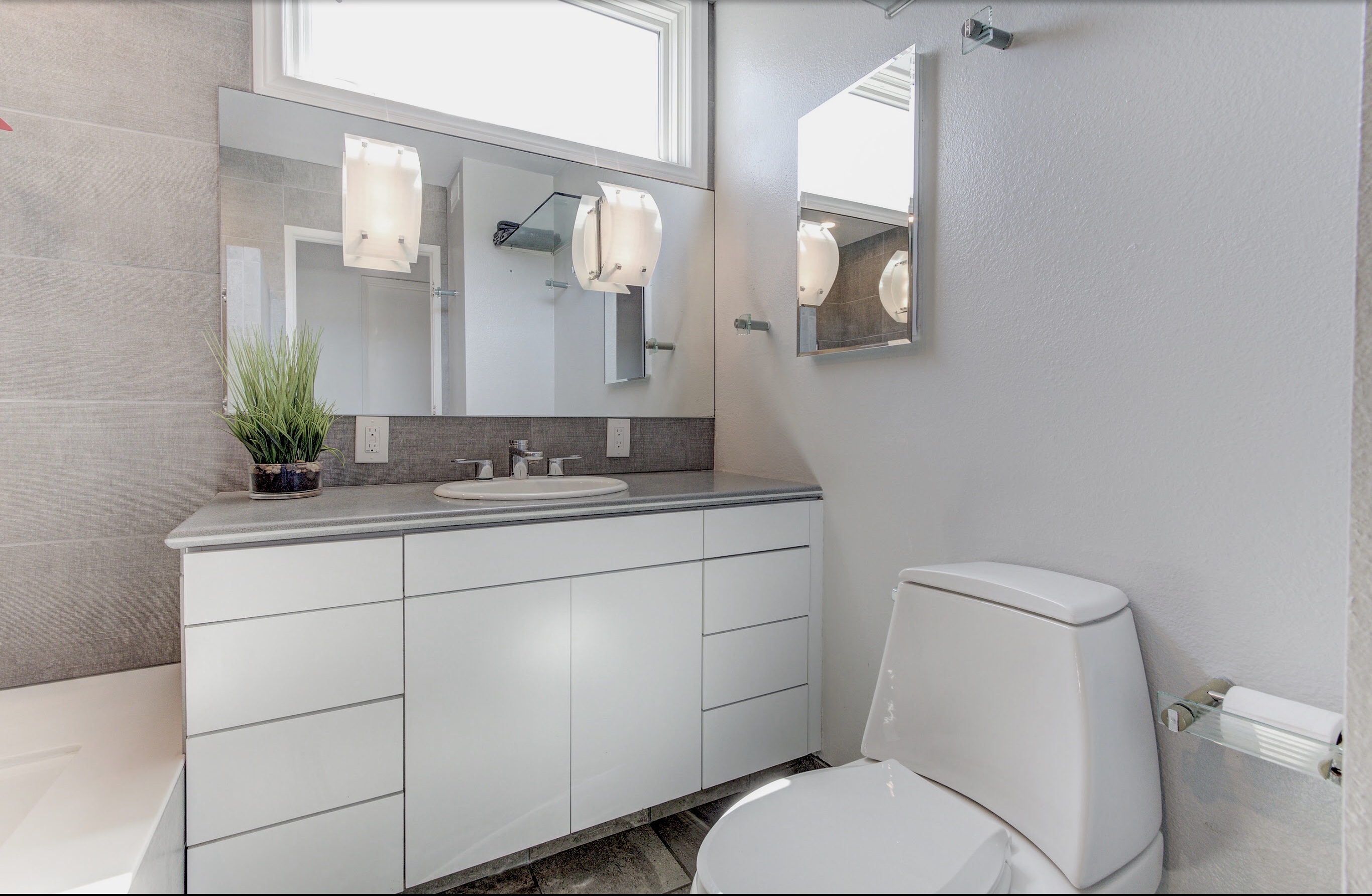 16695 Bayview Dr, Sunset Beach, CA 90742