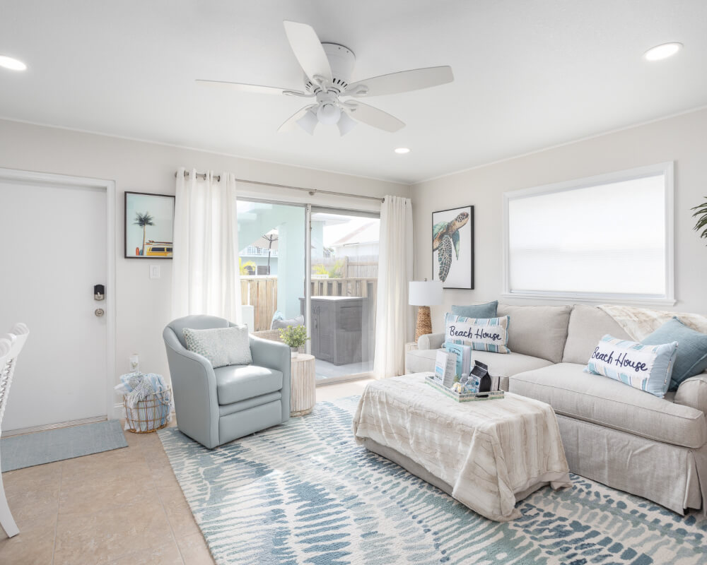Interior Real Estate