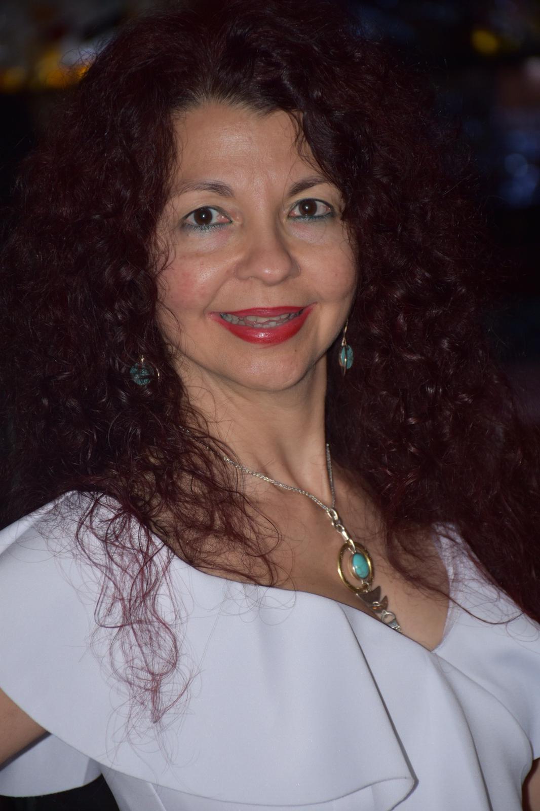 Angelique Laret Realtor