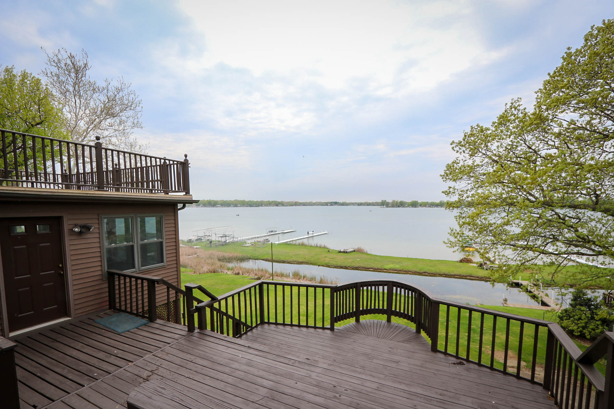 NEW LISTING! Big Chapman Lakefront Home 404,000