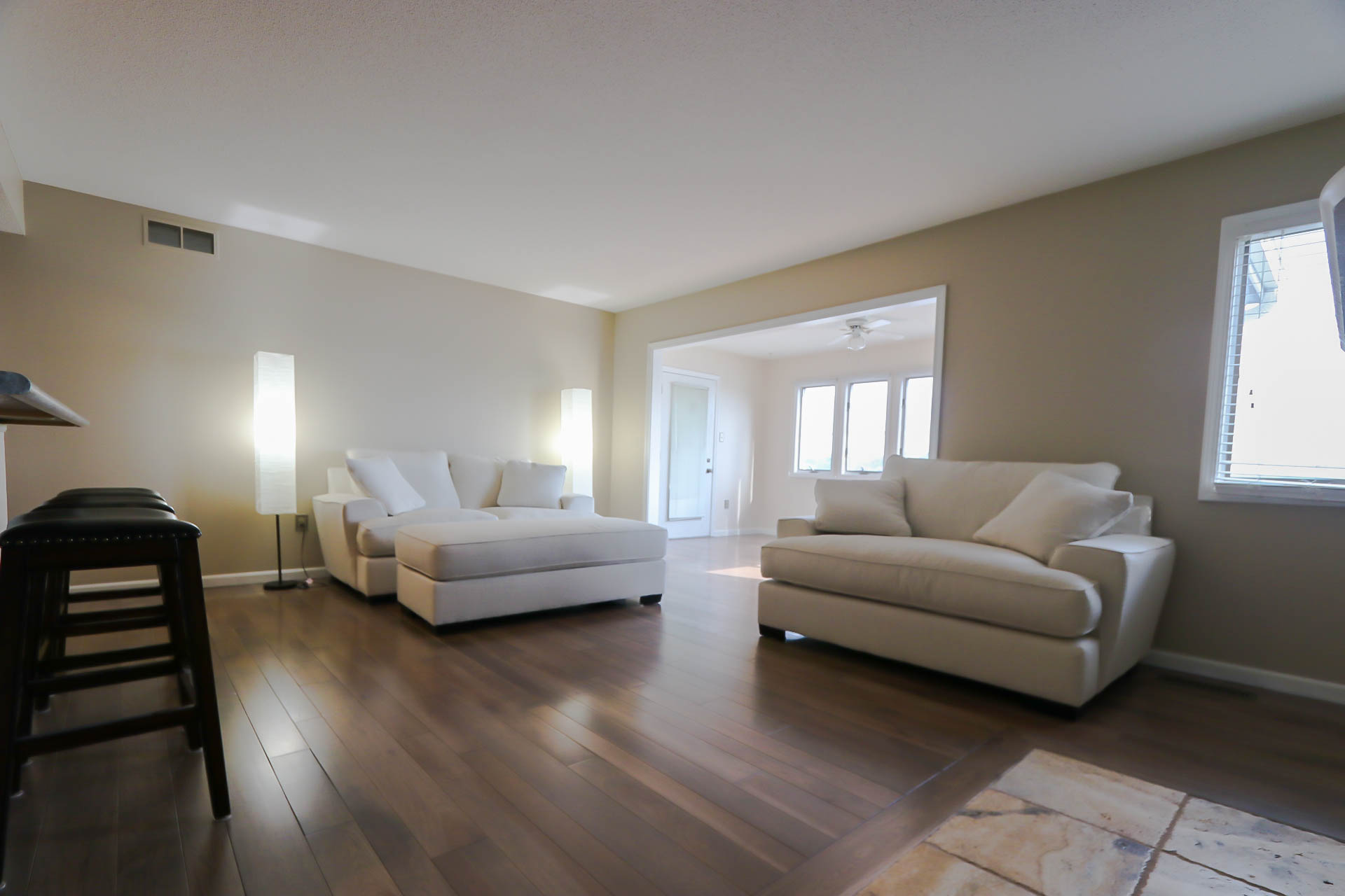 Just Listed! 2 bed 1 bath condo on Winona Lake