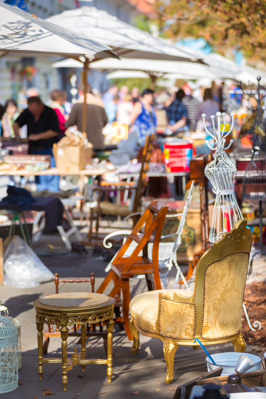 Find antiques near your Paradise Valley home.