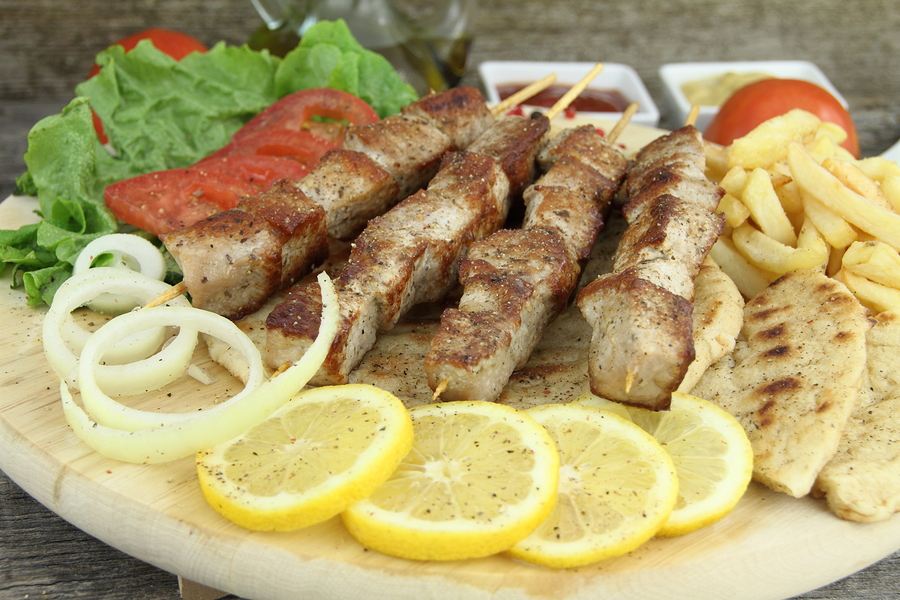 Eat Greek Food Near Florida Homes at Mama's
