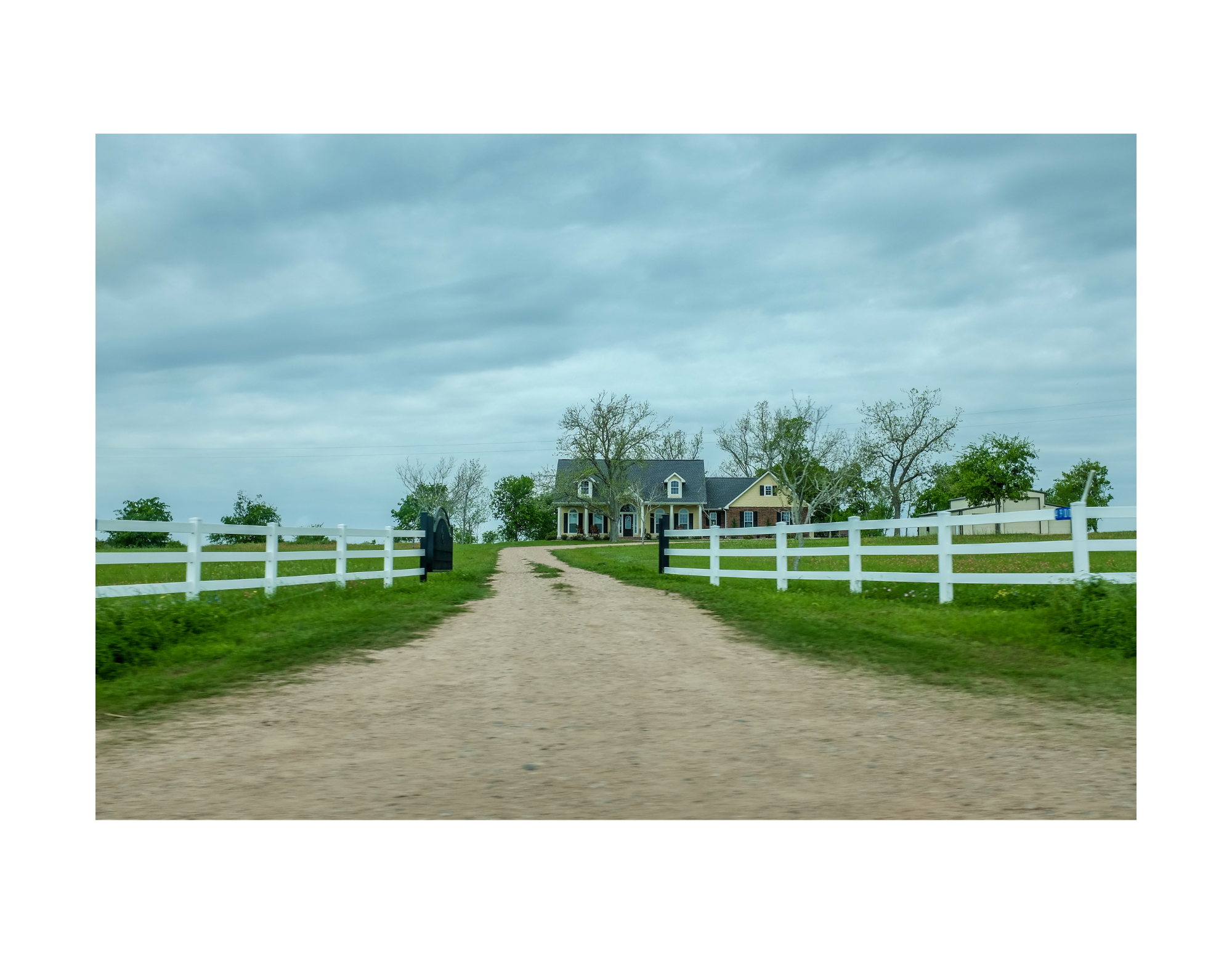 Horse property ND century 21 roesler