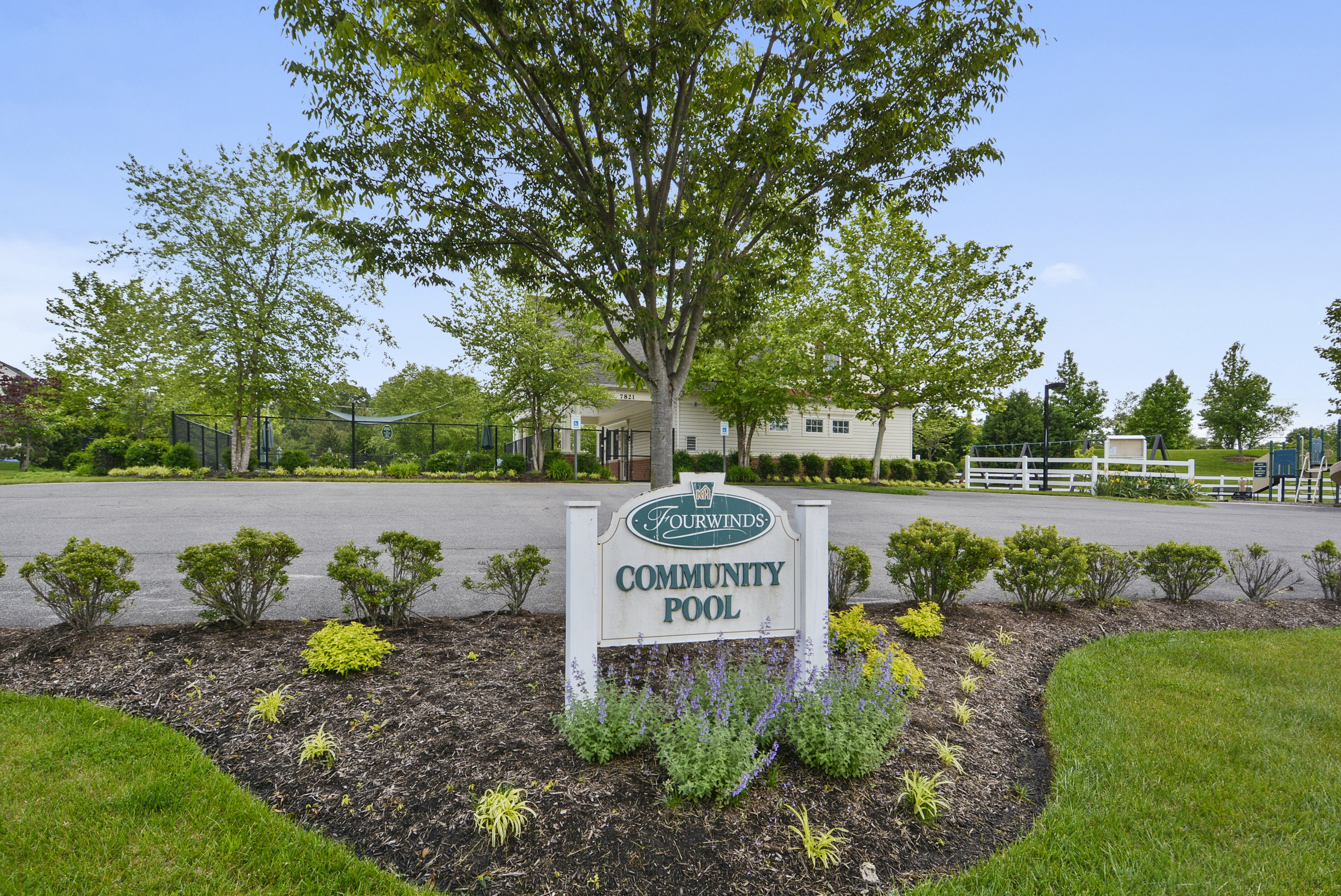 Fourwinds severn md community pool