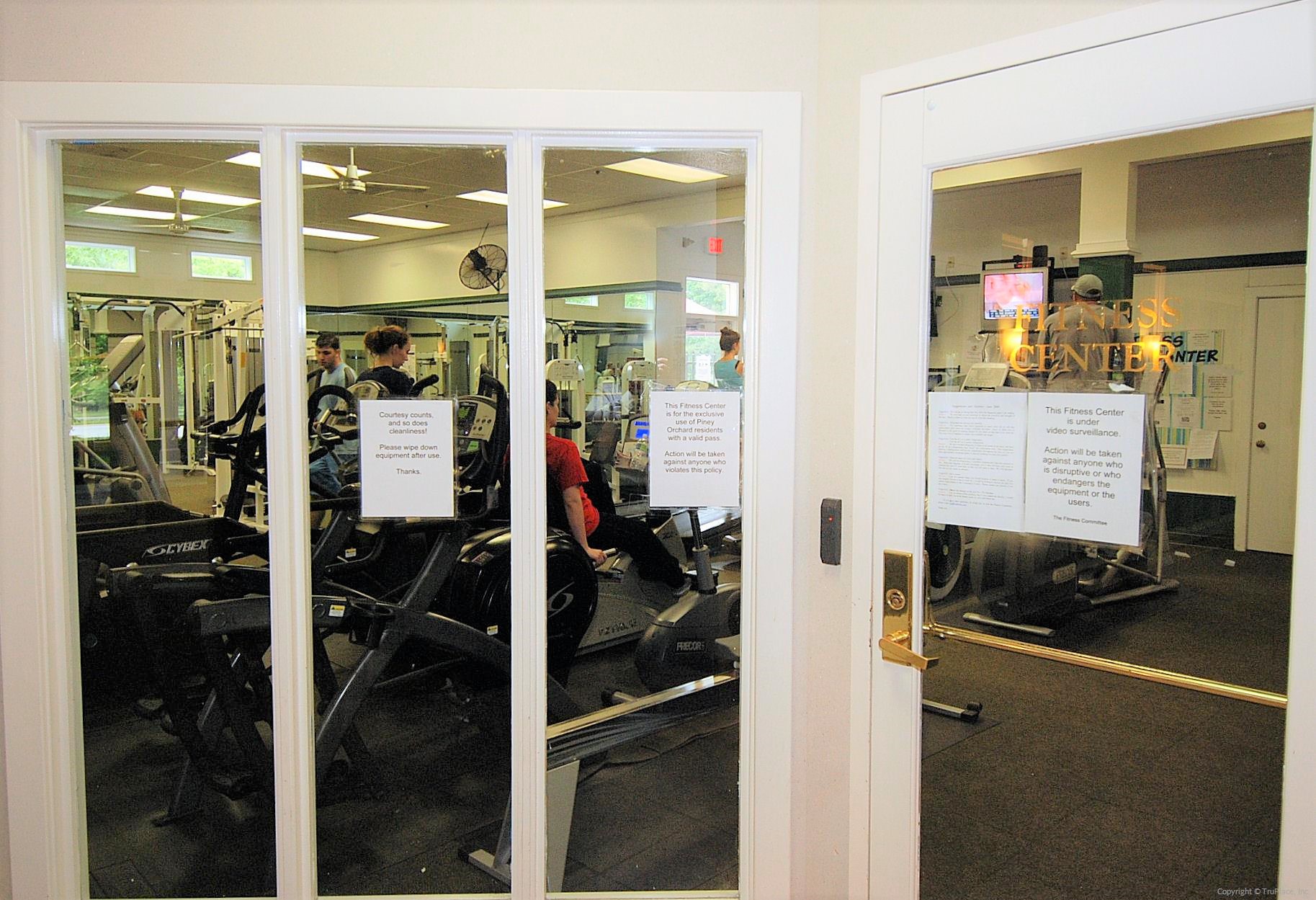 Piney Orchard Fitness Center hours and information
