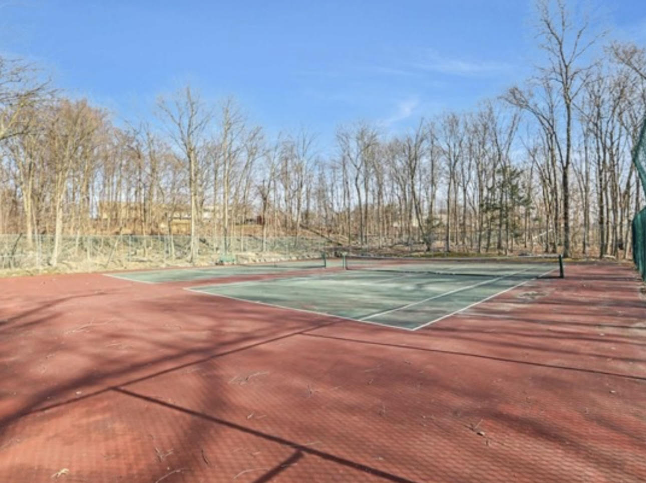 Peach Hill Ramsey Tennis Courts
