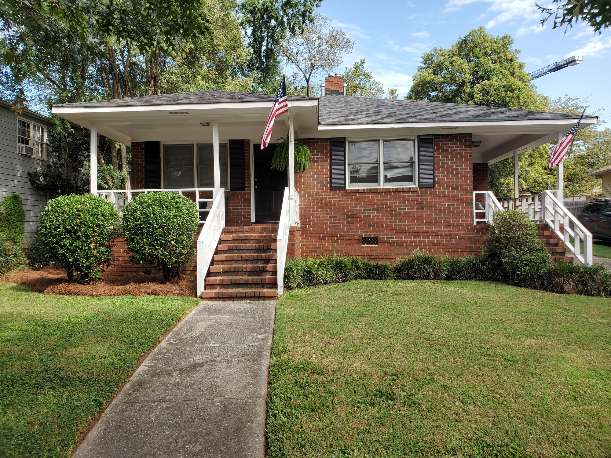 2113 Lombardy Cir- front