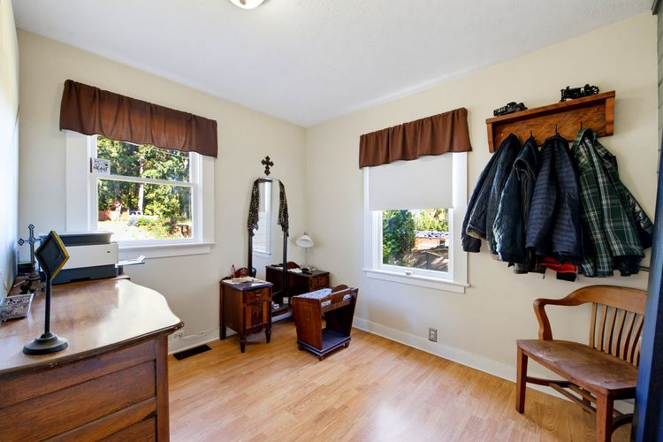 Bedrooms and bathroom