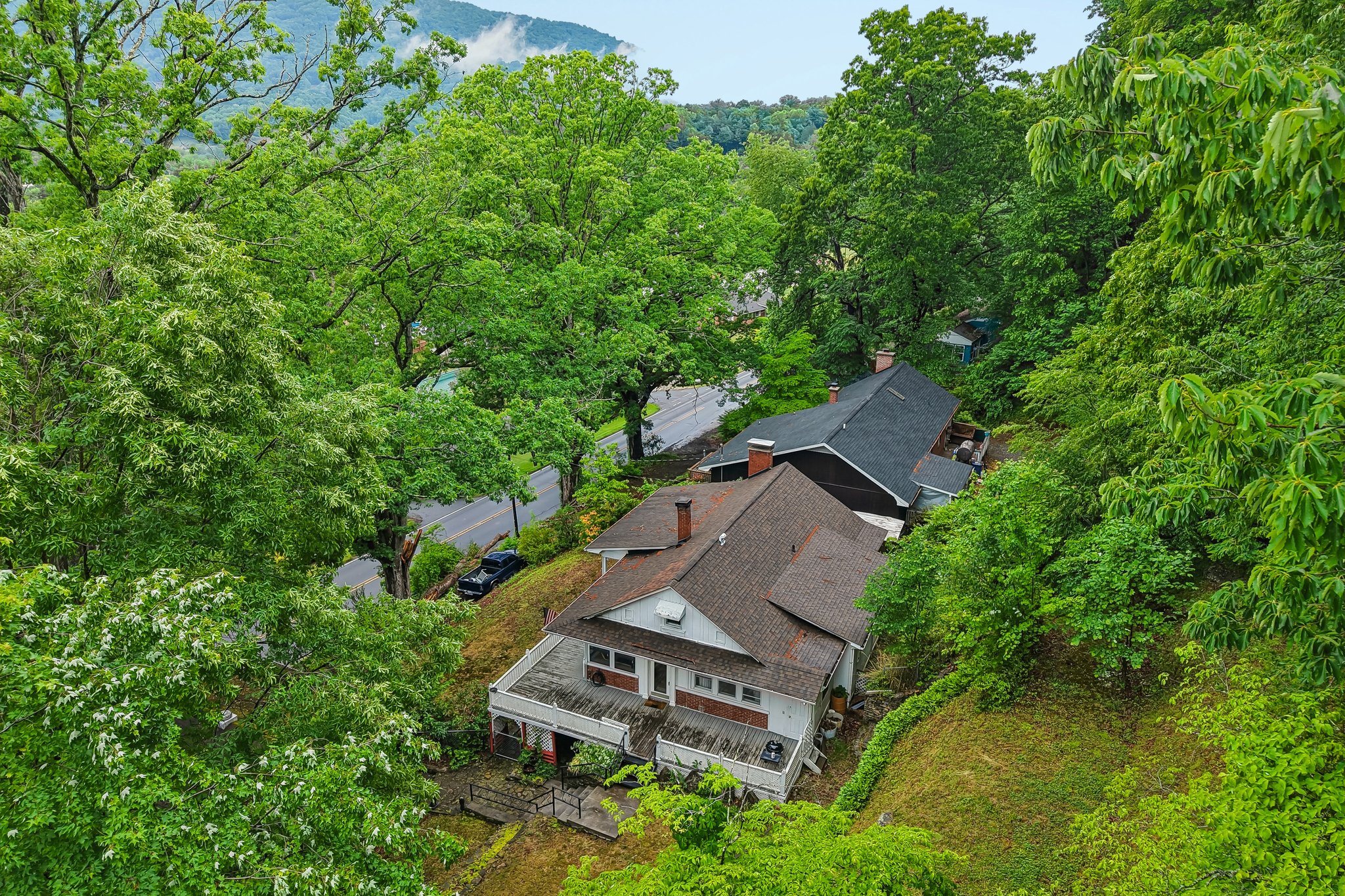 1157 S. Main St Waynesville, NC