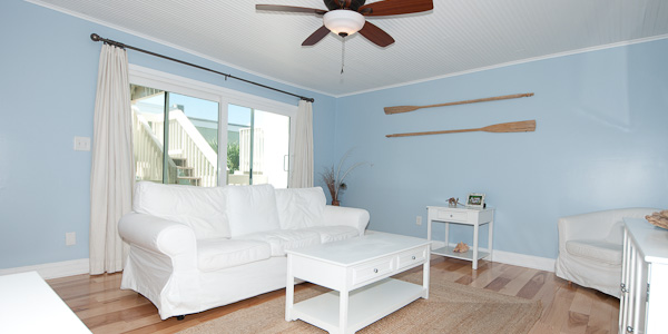 Boardwalk condo living room 