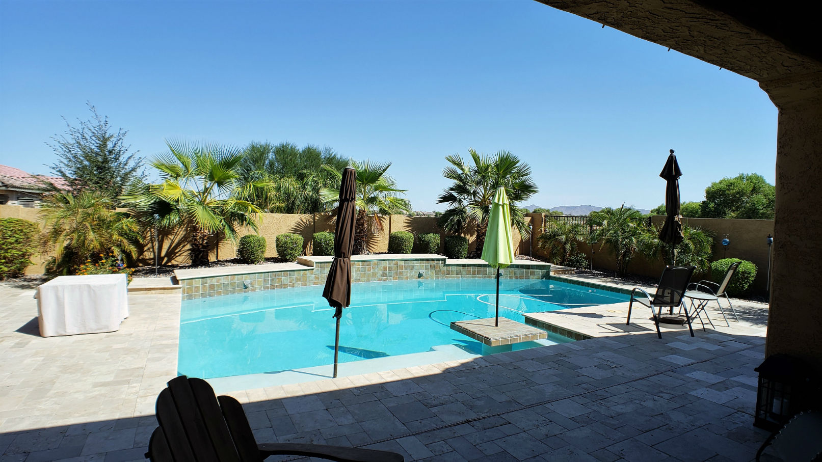 Home For Sale In The Bridges At Gilbert 5209 S. Seton Ct. Gilbert, AZ.