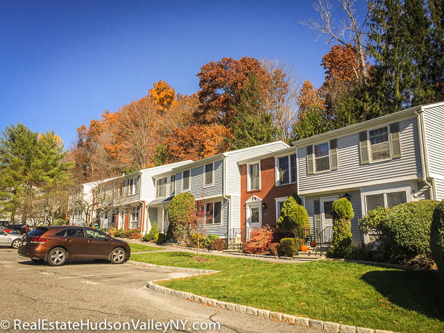 Kings Grant Townhouses for Sale | Real Estate Hudson Valley