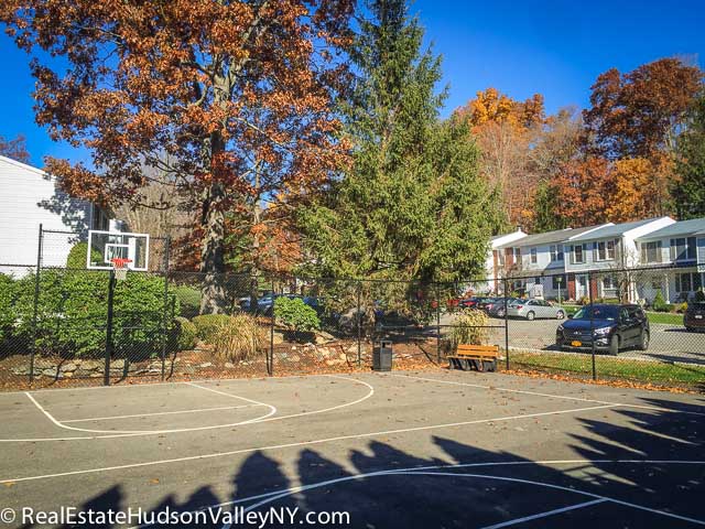 Kings Grant Townhouses for Sale in Carmel NY