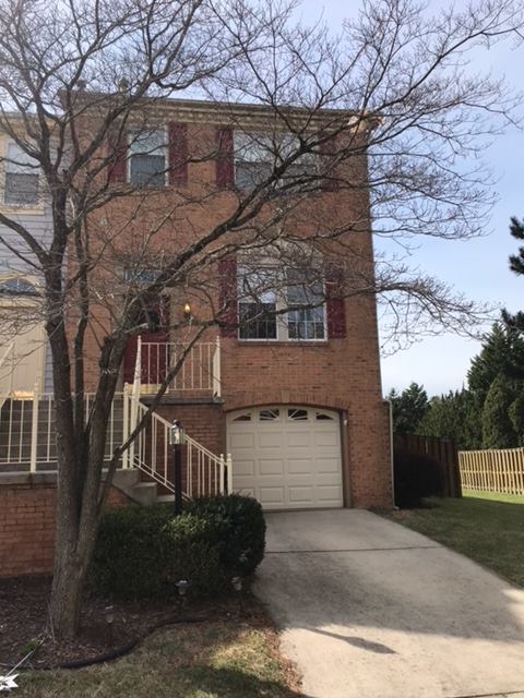 Coming Soon Home in Centreville
