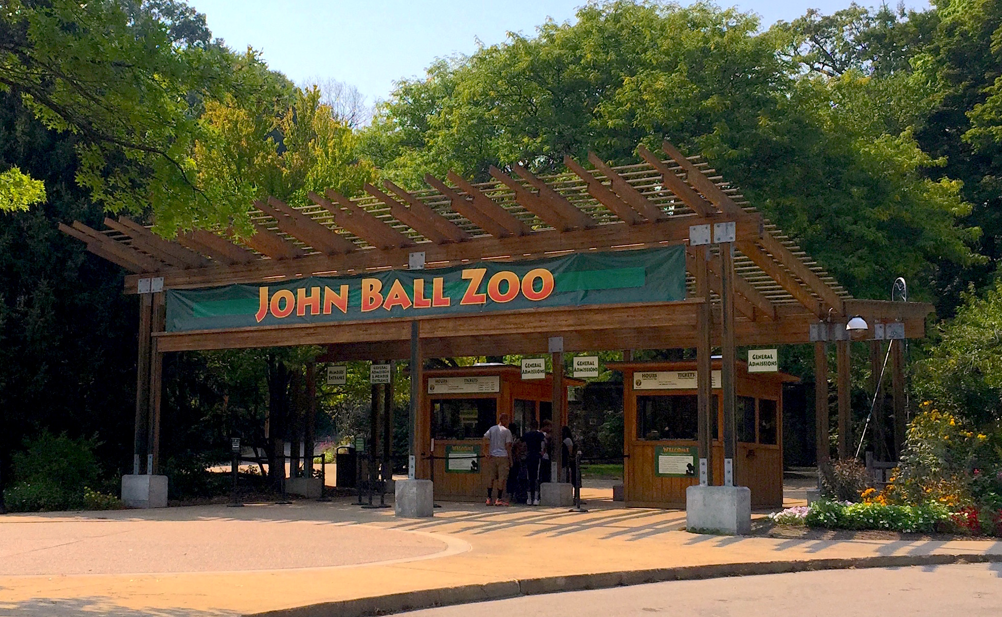 Entrance to John Ball Zoo