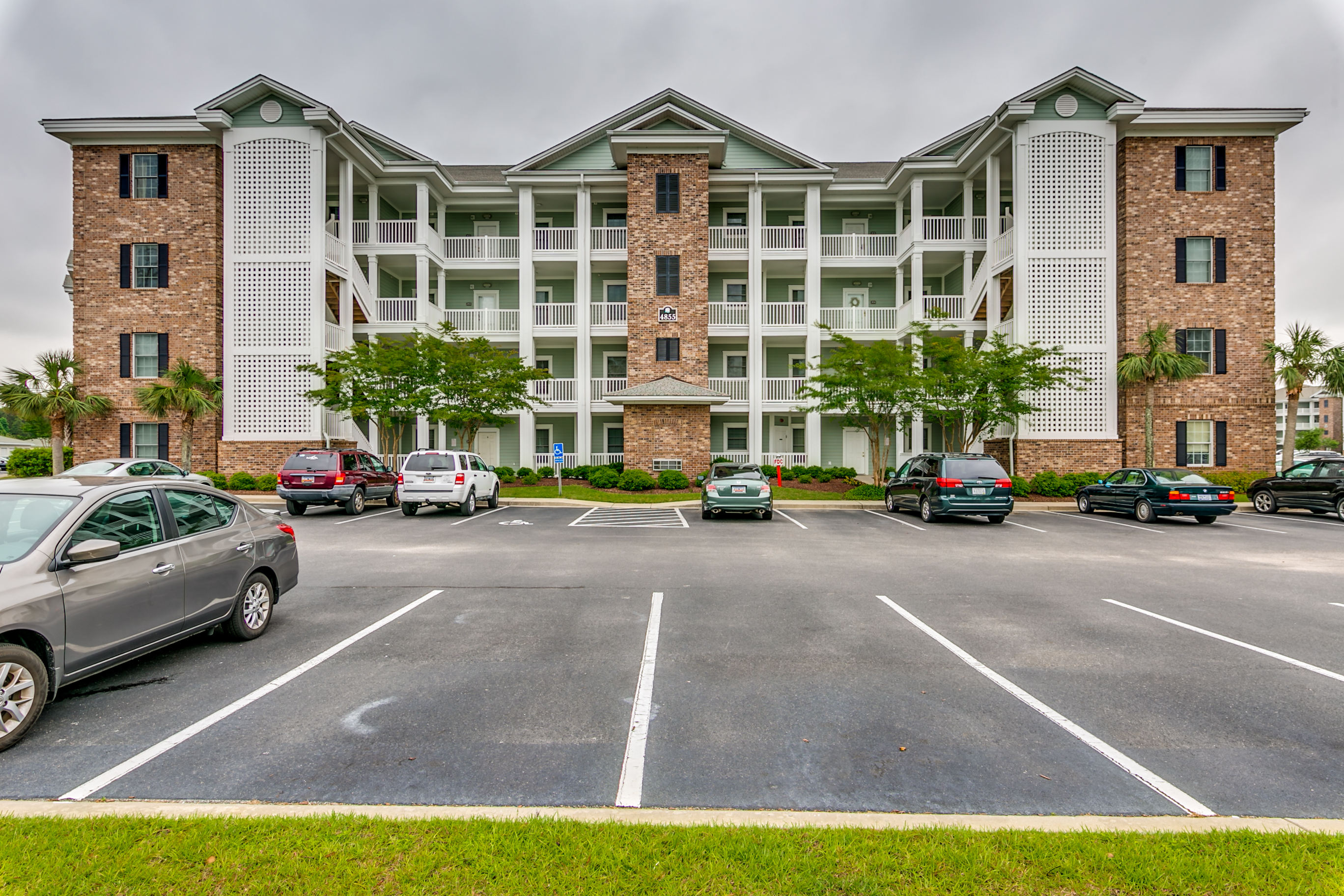 Fantastic Magnolia Pointe Condo Coming Soon!